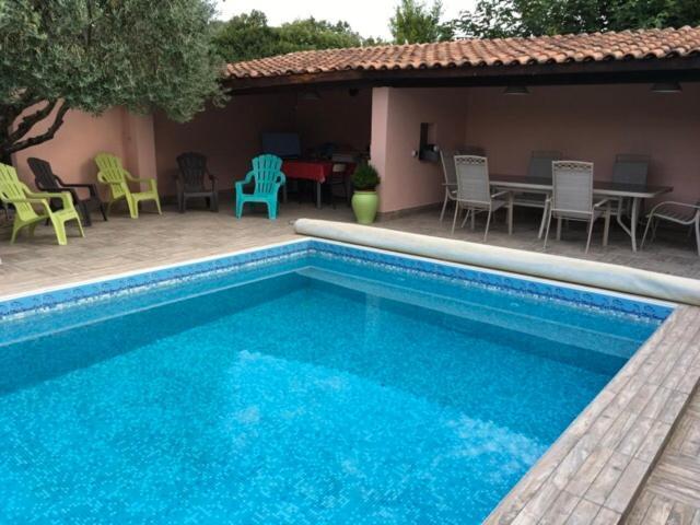 Appartement Rez De Chausse Боллен Экстерьер фото